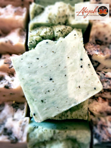 Peppermint & Sea Moss Olive Oil Soap